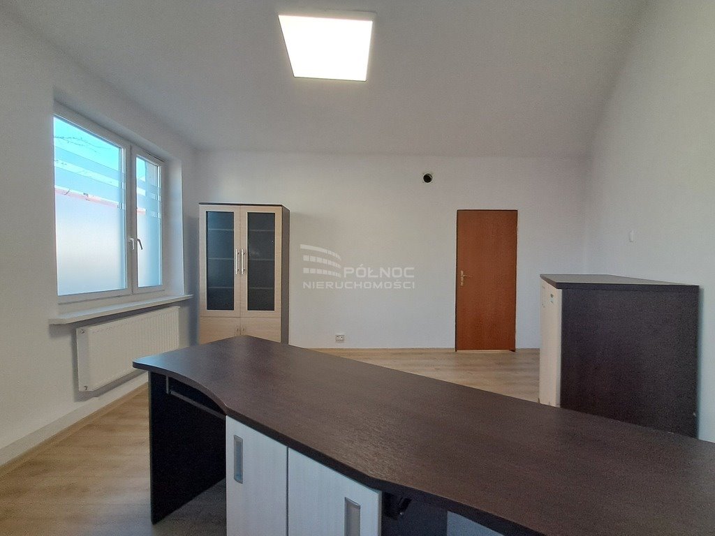 Lokal użytkowy na wynajem Radomsko, Prymasa Wyszyńskiego  30m2 Foto 11