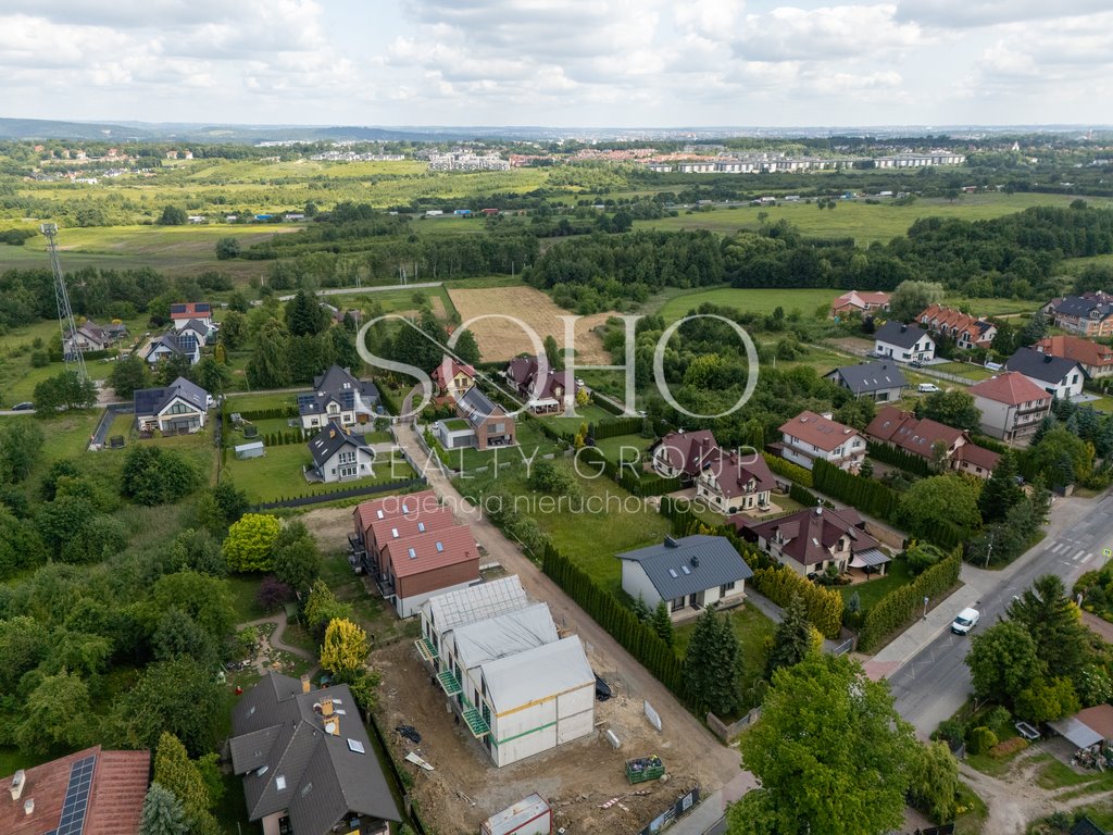 Zapraszam do 69 m² mieszkania z ogrodem w Krakowie Kraków, Swoszowice, Swoszowice, Leona Petrażyckiego  69m2 Foto 1