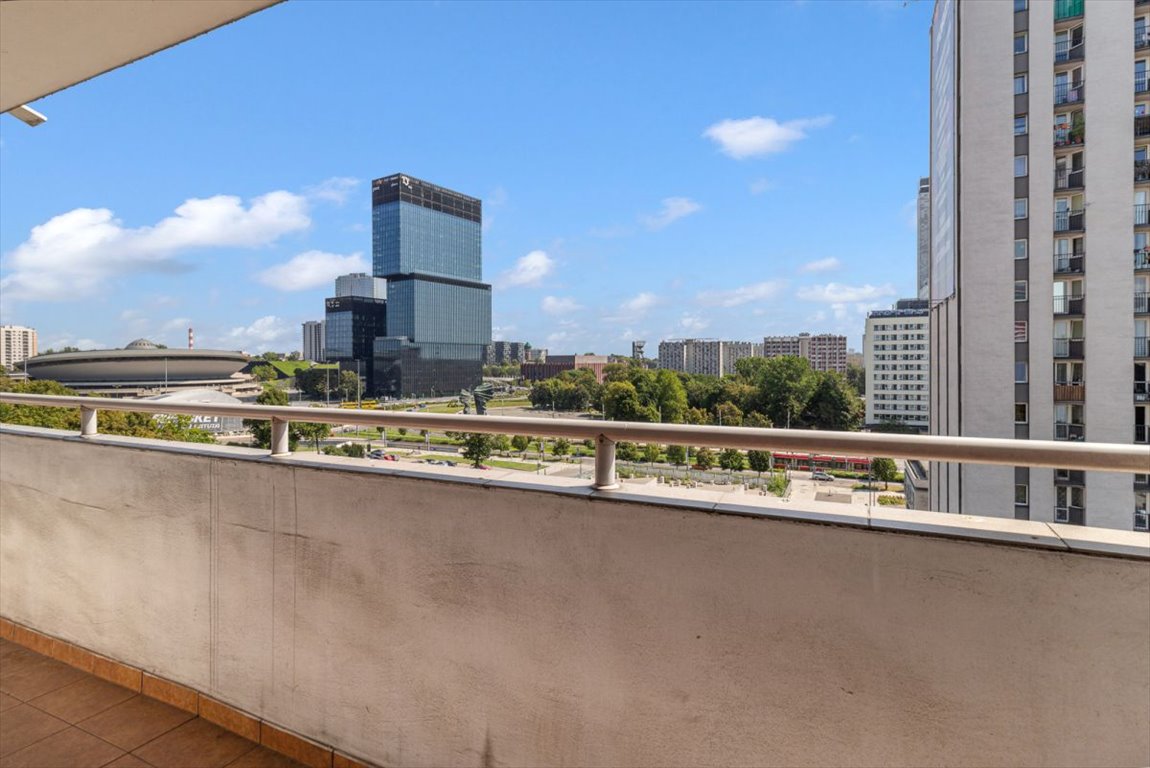 Mieszkanie 4 pokoje z balkonem i widokiem na Centrum Katowice, Śródmieście, Aleja Wojciecha Korfantego  59m2 Foto 1