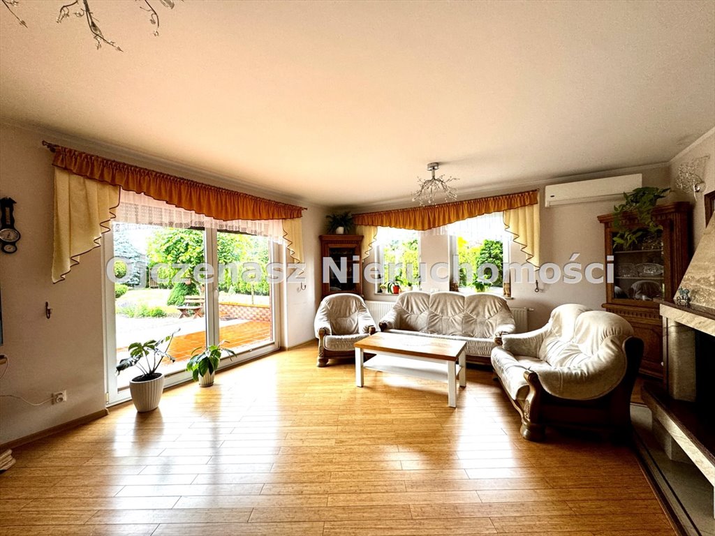 Do sprzedania przestronny dom 178 m² z ogrodem i garażem w Lisim Ogonie Lisi Ogon  230m2 Foto 1