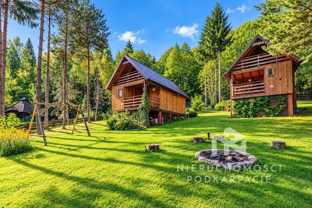 Polecam urokliwe domki 28 m² w Bieszczadach z kominkiem i tarasem Dołżyca  28m2 Foto 1