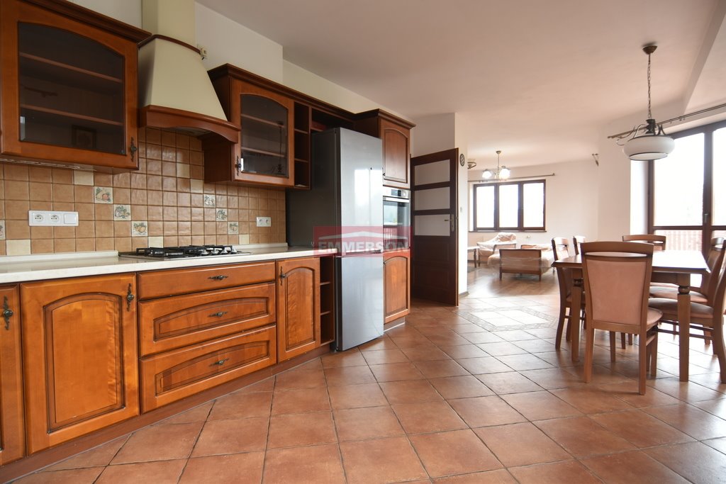 Wynajem domu 120 m2 z ogrodem, garażem i tarasem Lusina  120m2 Foto 1