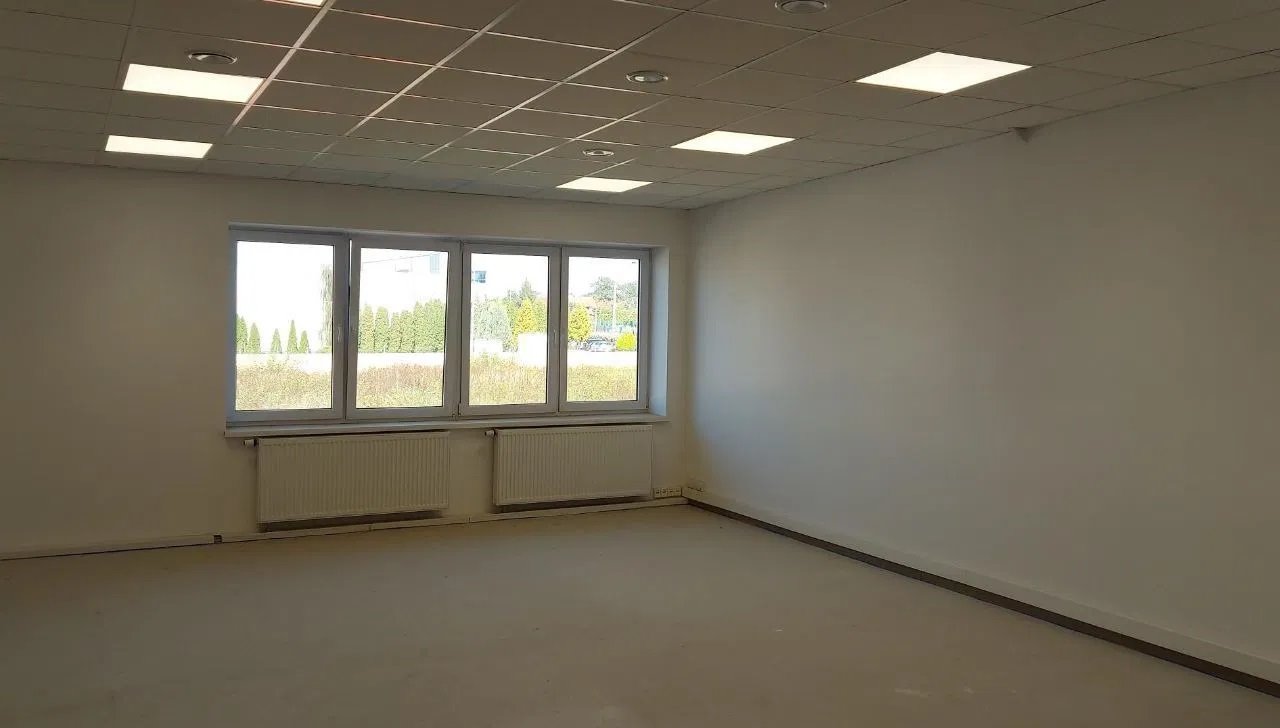 Nowoczesny lokal biurowy 106 m² z klimatyzacją i parkingiem Warszawa, Białołęka  106m2 Foto 1