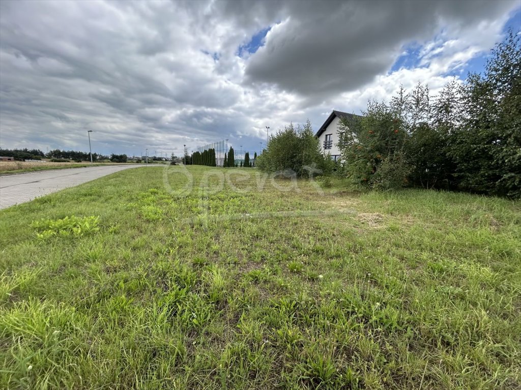 Działka budowlana na sprzedaż Ostrów Wielkopolski, Truskawkowa  810m2 Foto 1