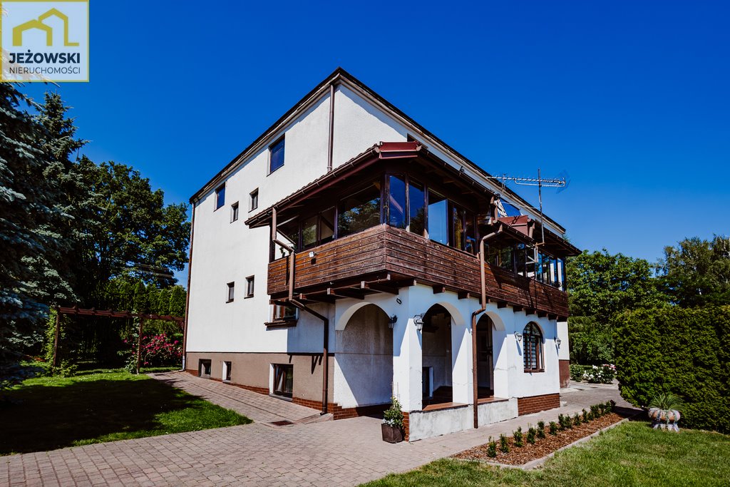 Do sprzedania przestronne siedlisko 417 m² z domem bliźniakiem i 3,97 ha w Sobieszynie Sobieszyn  416m2 Foto 1