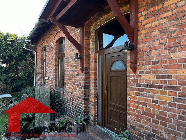 Przestronny dom 200 m2 z ogrodem i strychem w Osieku Osiek  200m2 Foto 1