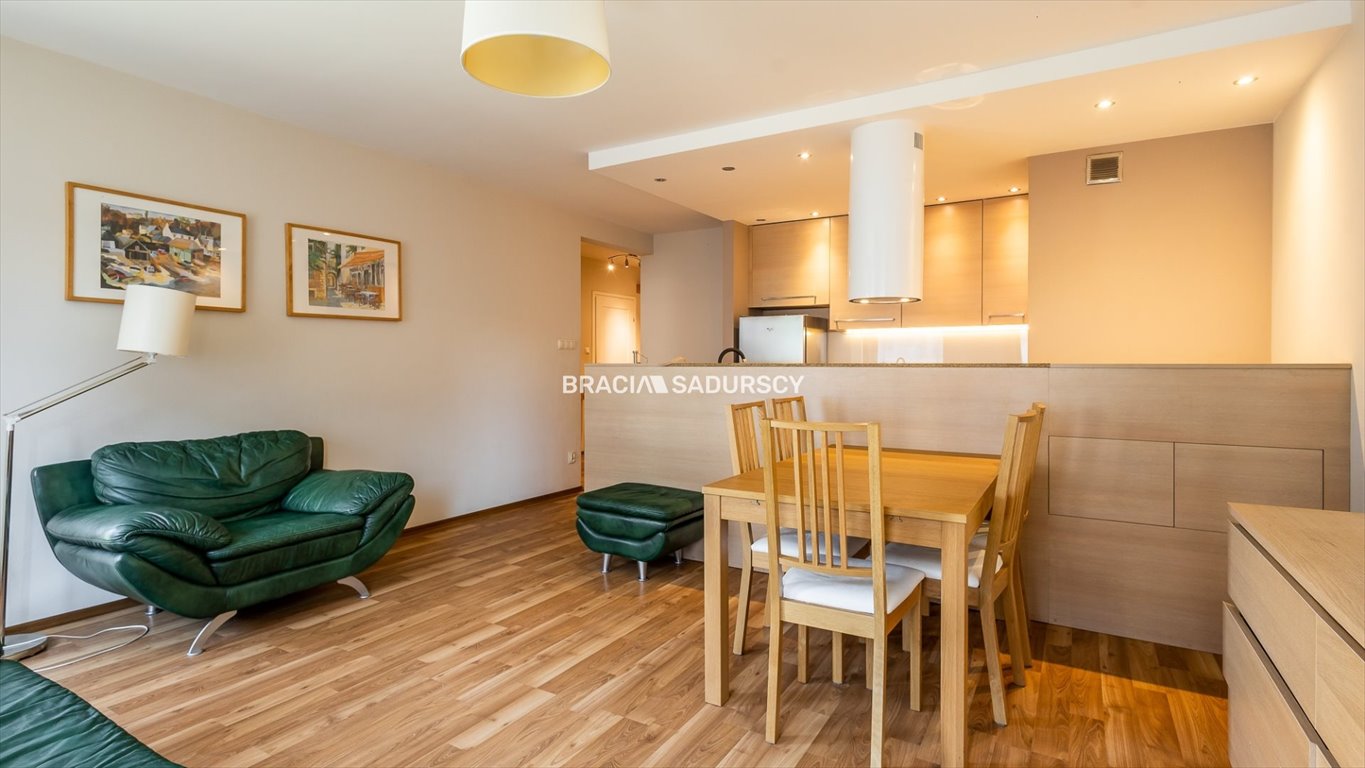 Zapraszam do wynajęcia 68,6 m² komfortowego, umeblowanego mieszkania z balkonem w Krakowie Kraków, Dębniki, Ruczaj, prof. Michała Bobrzyńskiego  68m2 Foto 1