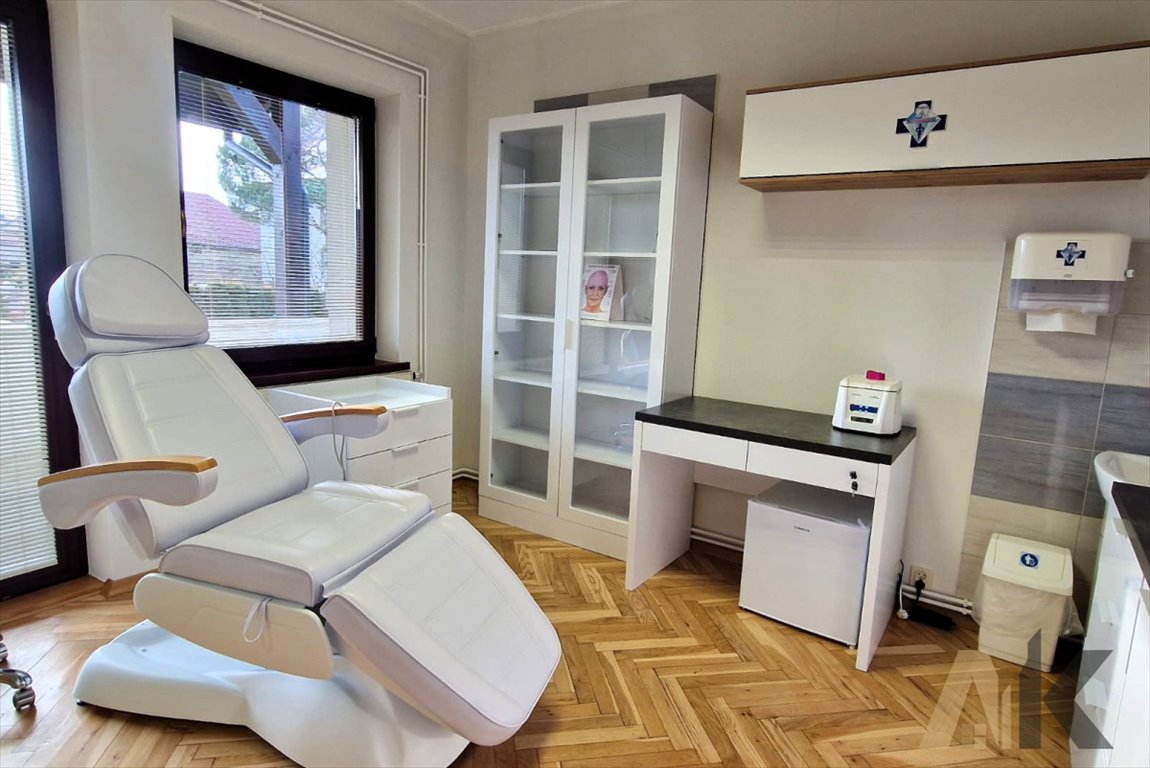 Lokal użytkowy na wynajem Nowy Sącz, Wiosenna  18m2 Foto 1