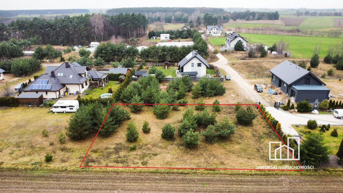 Działka budowlana 944 m² w Mnichowie – media przy granicy Mnichowo, Bursztynowa  944m2 Foto 1