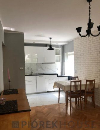 2-pokojowe mieszkanie po remoncie z balkonem w centrum Warszawy Warszawa, Śródmieście, Leona Schillera  36m2 Foto 1