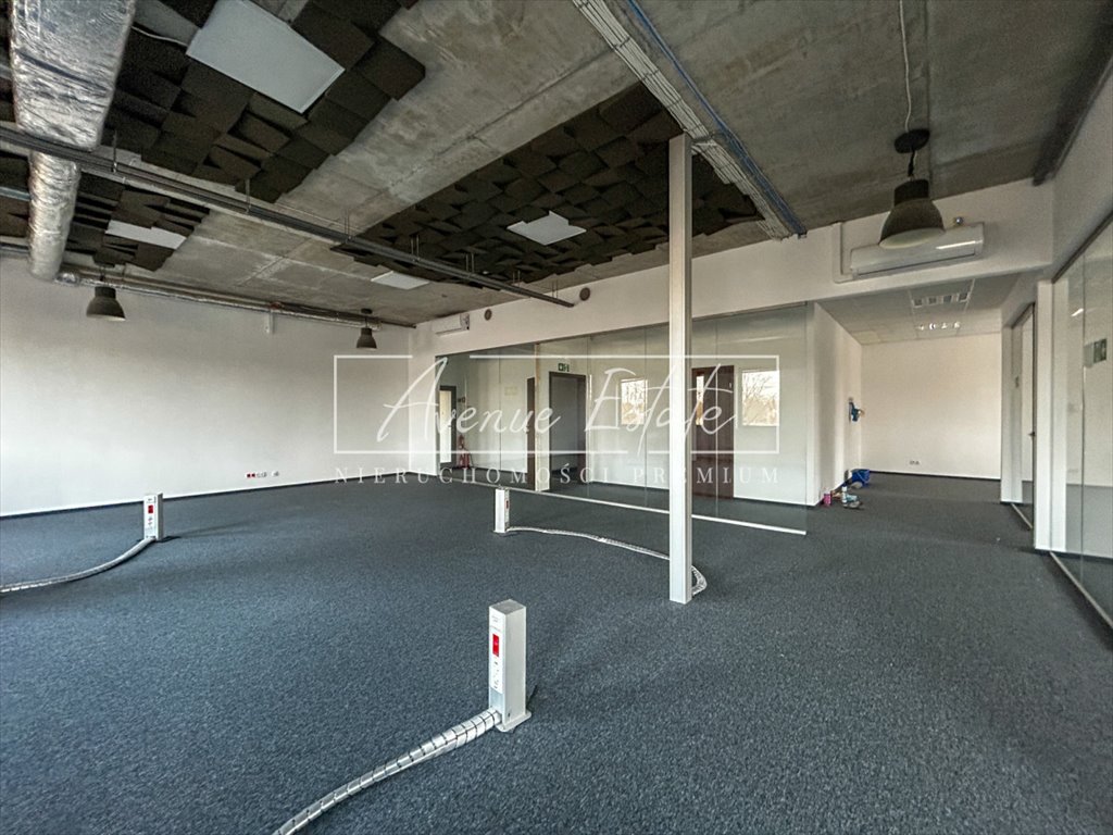 Nowoczesny biurowiec 162 m² z parkingiem i monitoringiem Warszawa, Wawer, Wał Miedzeszyński  162m2 Foto 1