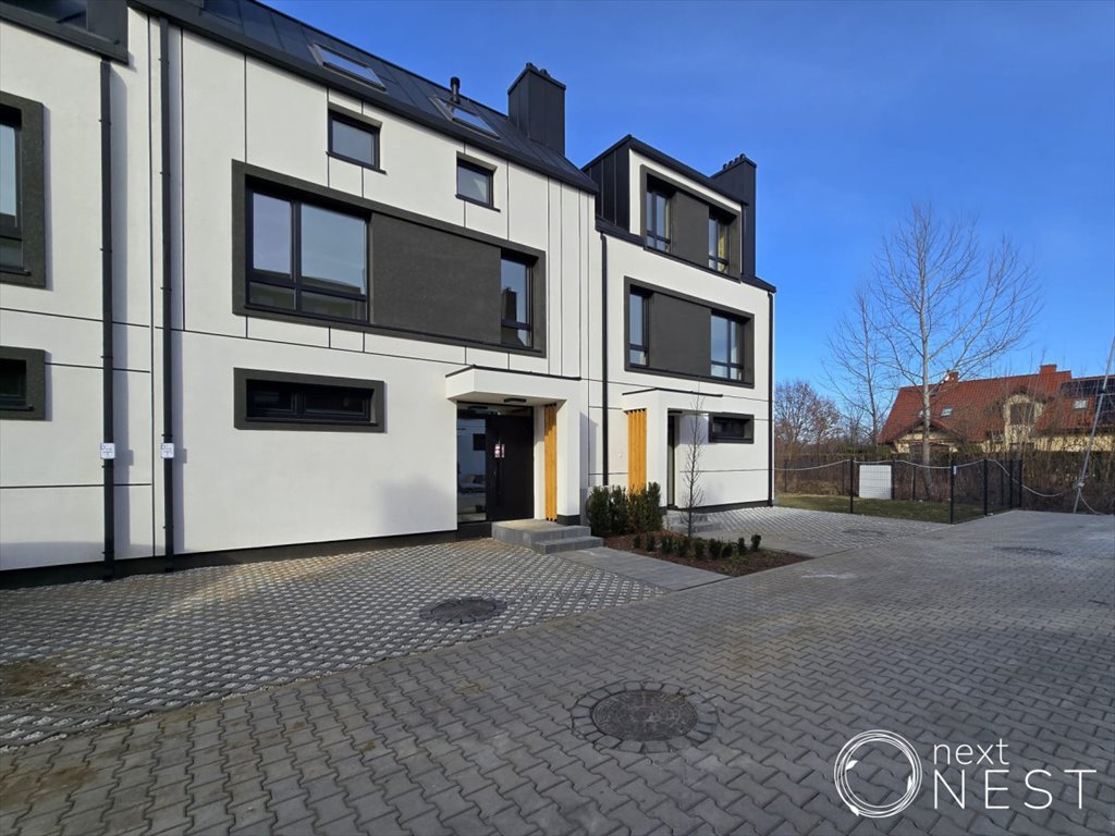 Segment środkowy 111,58 m2 z ogródkiem i 2 miejscami Warszawa, Białołęka  112m2 Foto 1