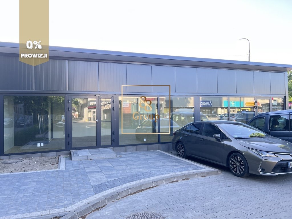 Lokal 400 m2 z dużą witryną i parkingiem w Markach Marki  400m2 Foto 1