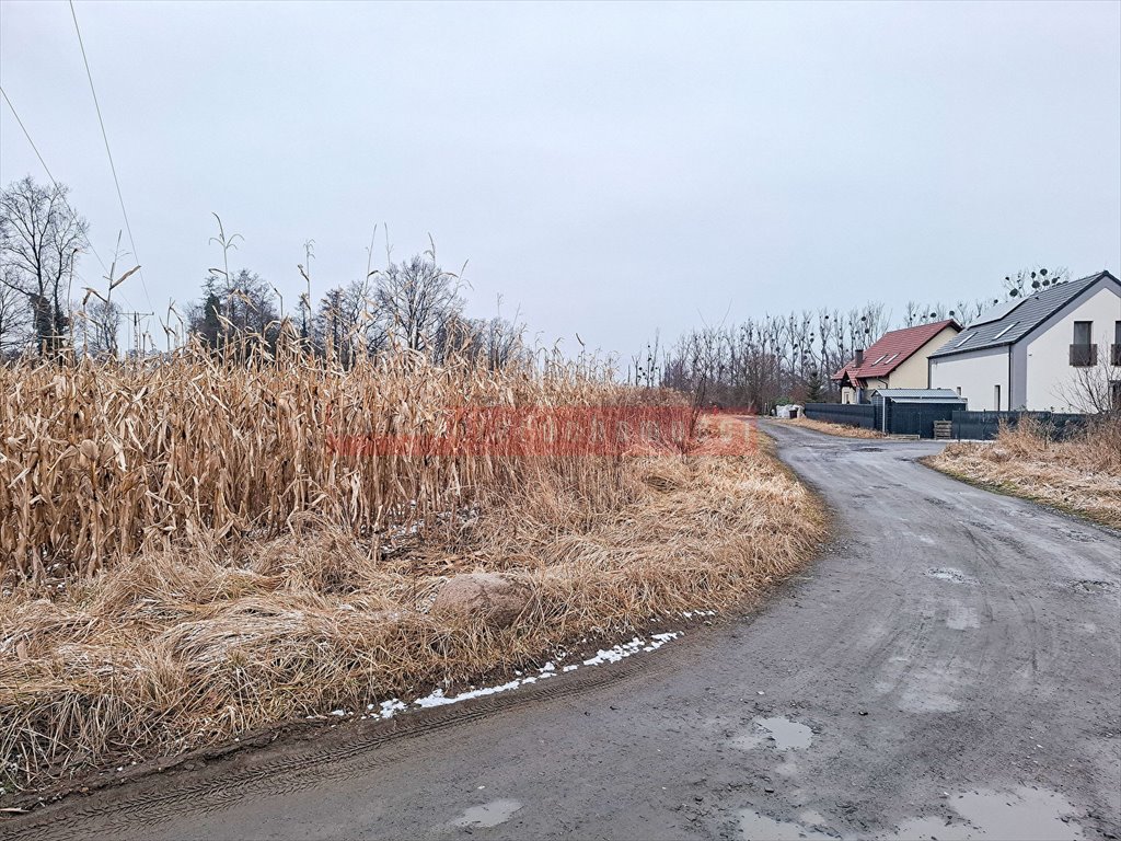 Działka budowlana 857 m² w Prószkowie, media w granicy Prószków  857m2 Foto 1