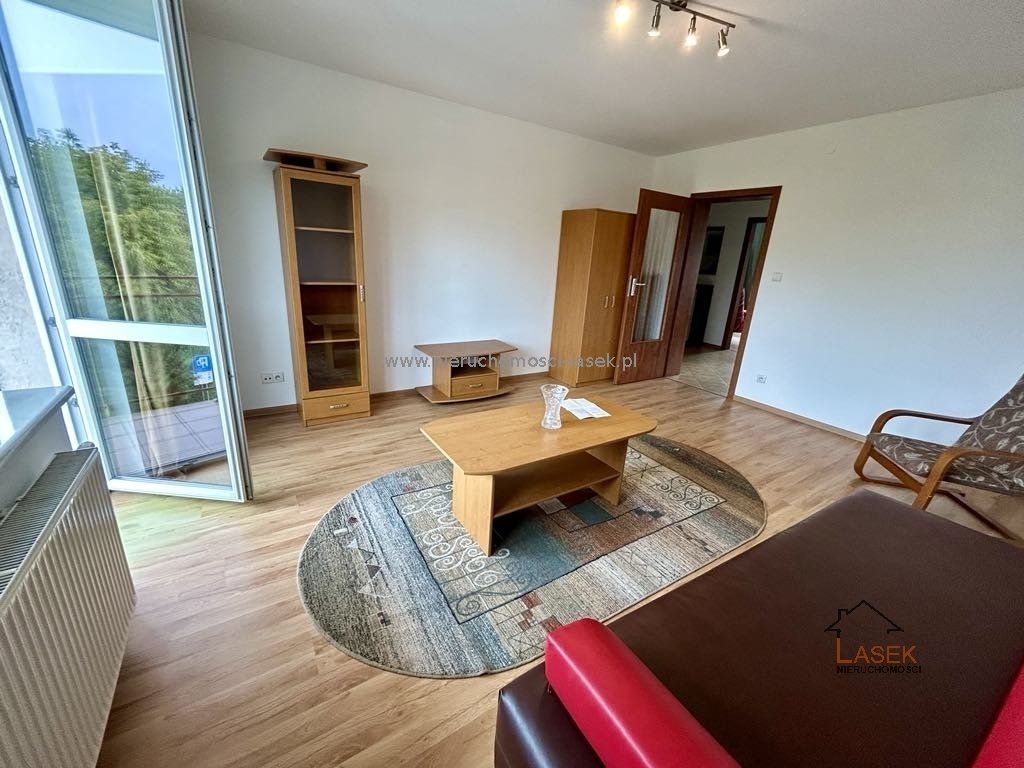 Mieszkanie dwupokojowe na wynajem Wadowice  53m2 Foto 1