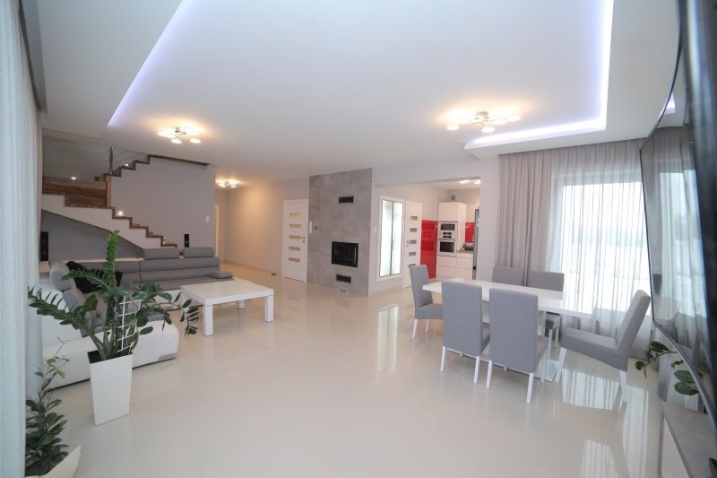 Dom na sprzedaż Białystok, Skorupy 328m2 Foto 1 Dom na sprzedaż Białystok, Skorupy 328m2 Foto 1