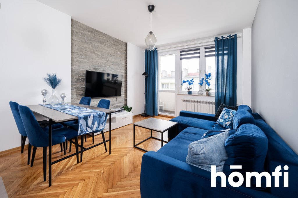 Mieszkanie dwupokojowe na sprzedaż Pabianice, Stefana kard. Wyszyńskiego  55m2 Foto 1