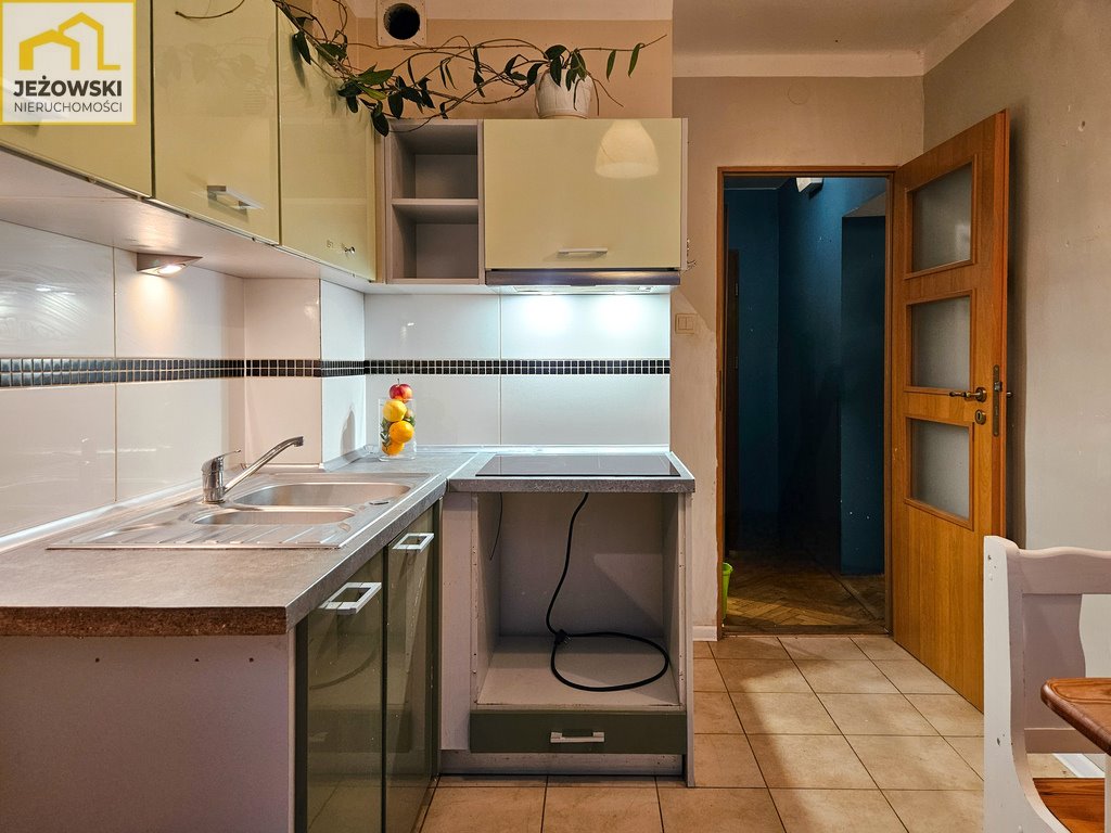 Mieszkanie dwupokojowe na sprzedaż Puławy, Leśna  40m2 Foto 1