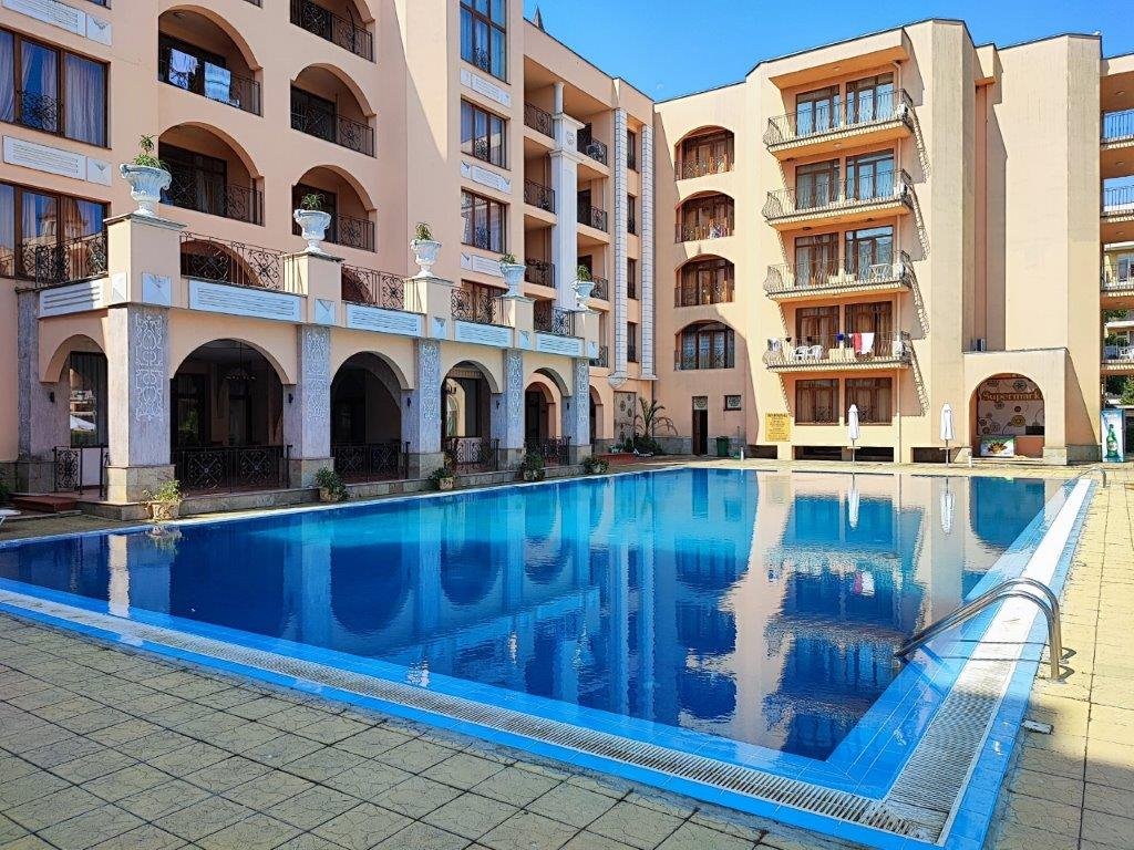 Atrakcyjny 2-pokojowy apartament w Palazzo, 450 m od plaży Bułgaria, Sunny Beach, Palazzo, Sunny Beach  71m2 Foto 1