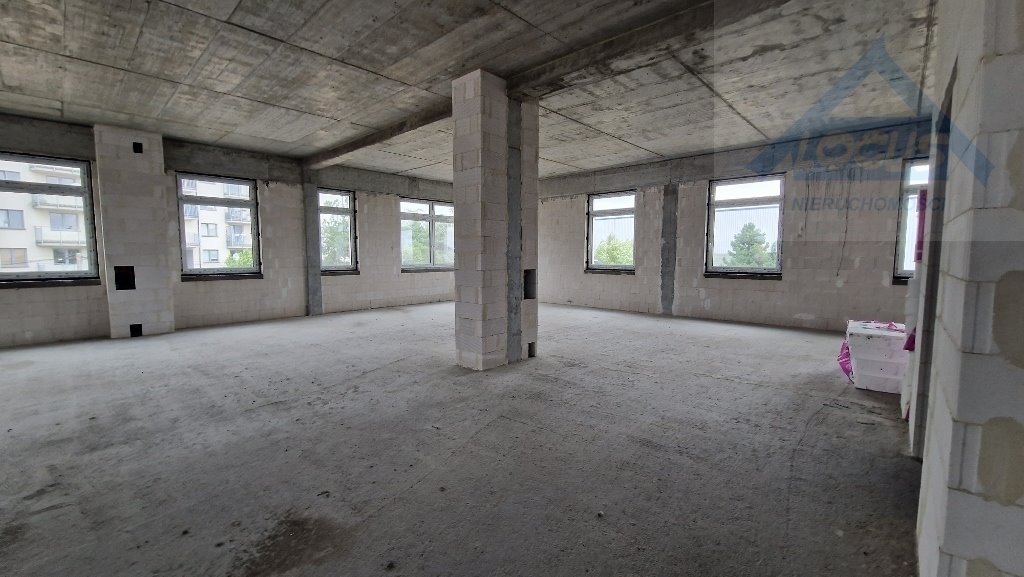 Lokal użytkowy na wynajem Reguły  1 350m2 Foto 14