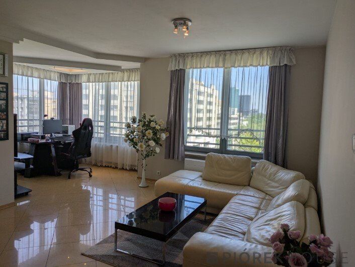 Przestronne 4-pokojowe mieszkanie na Woli z balkonem i miejscem garażowym Warszawa, Wola, Aleja Jana Pawła II  97m2 Foto 1