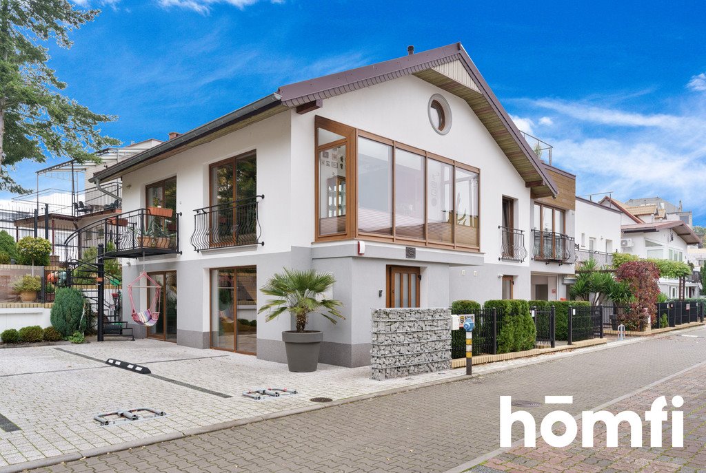 Inwestycyjny hotel nad morzem i jeziorem Jamno Mielno  500m2 Foto 1