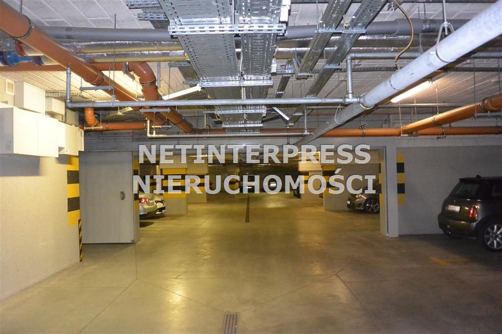 Garaż podziemny 12 m² w Warszawie, Włochy, udział 10/2280 Warszawa, Włochy  12m2 Foto 1