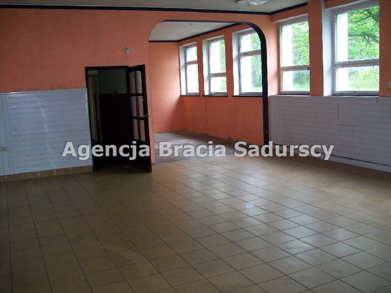 Lokal użytkowy na wynajem Nowy Targ 2 300m2 Foto 1 Lokal użytkowy na wynajem Nowy Targ 2 300m2 Foto 1