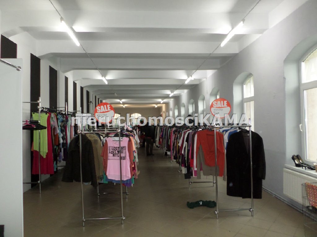 Na wynajem przestronny lokal handlowo-usługowy 160 m² w centrum Bielska Bielsko-Biała, Centrum  160m2 Foto 1