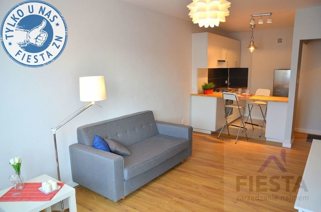 Mieszkanie dwupokojowe na wynajem Warszawa, Śródmieście, Wałowa  40m2 Foto 1