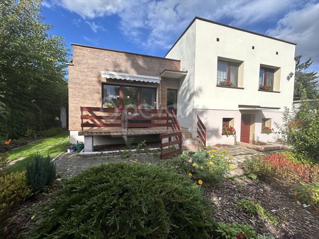 Przestronny dom 151 m² z ogrodem, energooszczędny i dwurodzinny Ostrów Wielkopolski, Rej. Konopnickiej  151m2 Foto 1