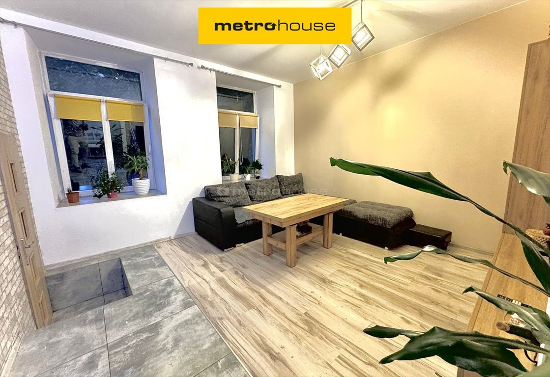 Mieszkanie trzypokojowe na sprzedaż Pabianice, Stare Miasto, Skargi  65m2 Foto 1