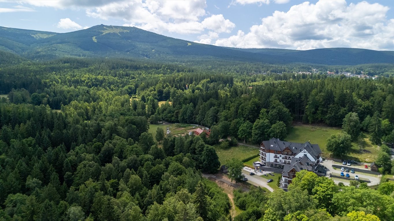 Mieszkanie dwupokojowe na sprzedaż Szklarska Poręba  59m2 Foto 1