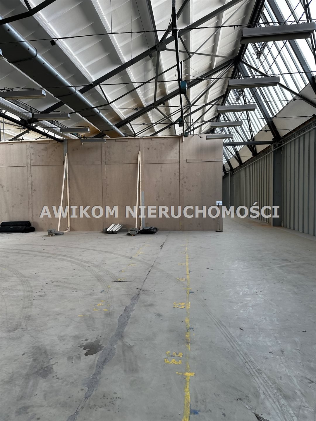 Magazyn na sprzedaż Błonie  1 300m2 Foto 3