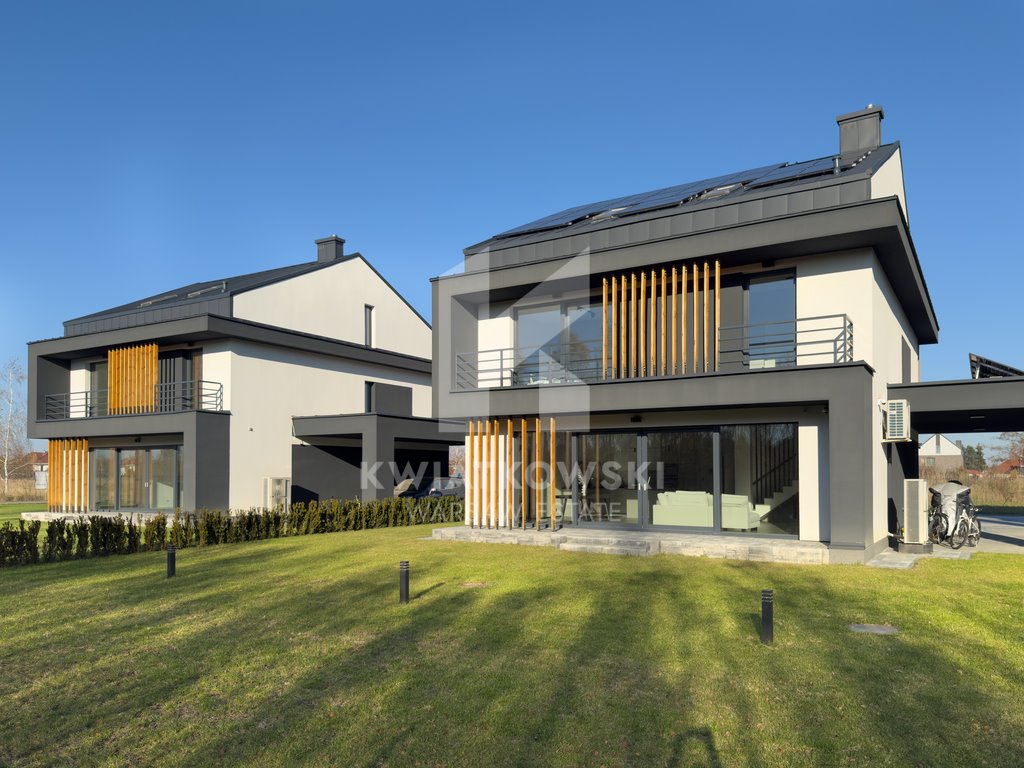 Luksusowy dom 300 m² w Bielawie z tarasem i garażem Bielawa, Ścienna  300m2 Foto 1