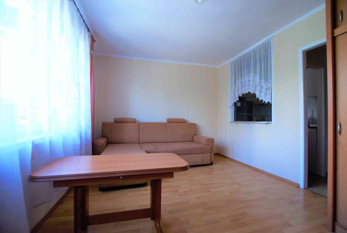 Kawalerka z widną kuchnią i windą, gotowa do zamieszkania Kielce, KSM  25m2 Foto 1