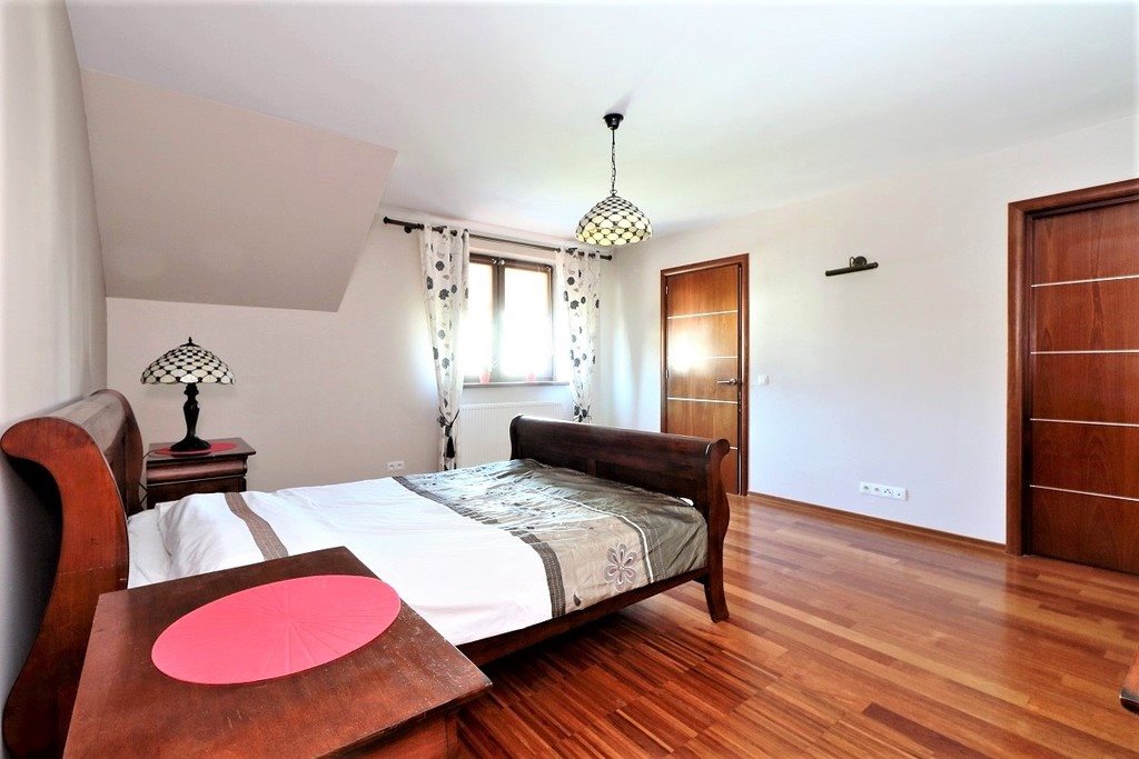 Dom na sprzedaż Warszawa, Targówek 180m2 Foto 1 Dom na sprzedaż Warszawa, Targówek 180m2 Foto 1