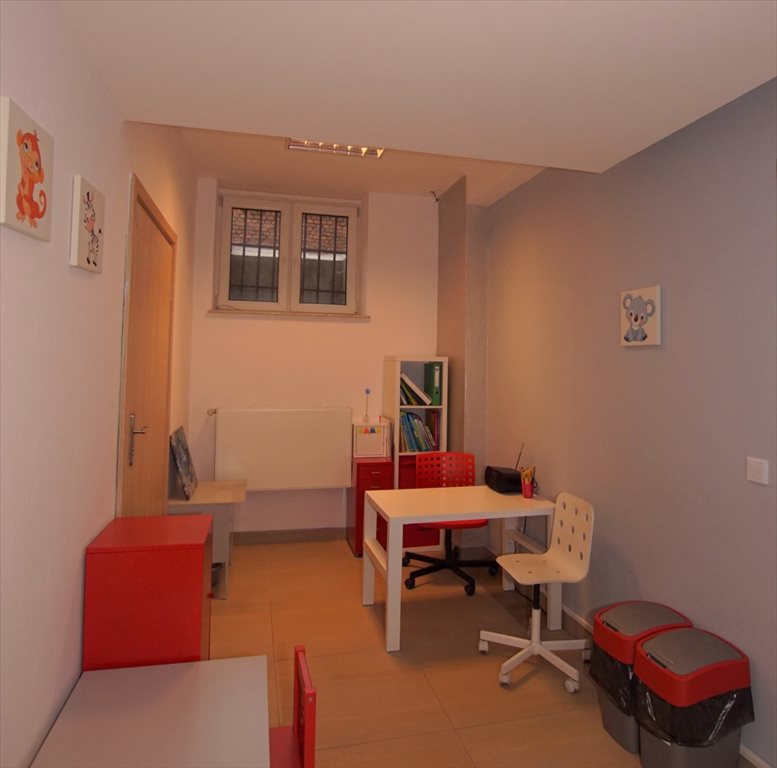 Lokal użytkowy na wynajem Chorzów, św. Piotra 71m2 Foto 1 Lokal użytkowy na wynajem Chorzów, św. Piotra 71m2 Foto 1