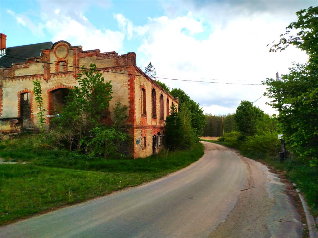 Działka 647 m² z budynkiem do remontu w malowniczym Moczydle Moczydło  647m2 Foto 1