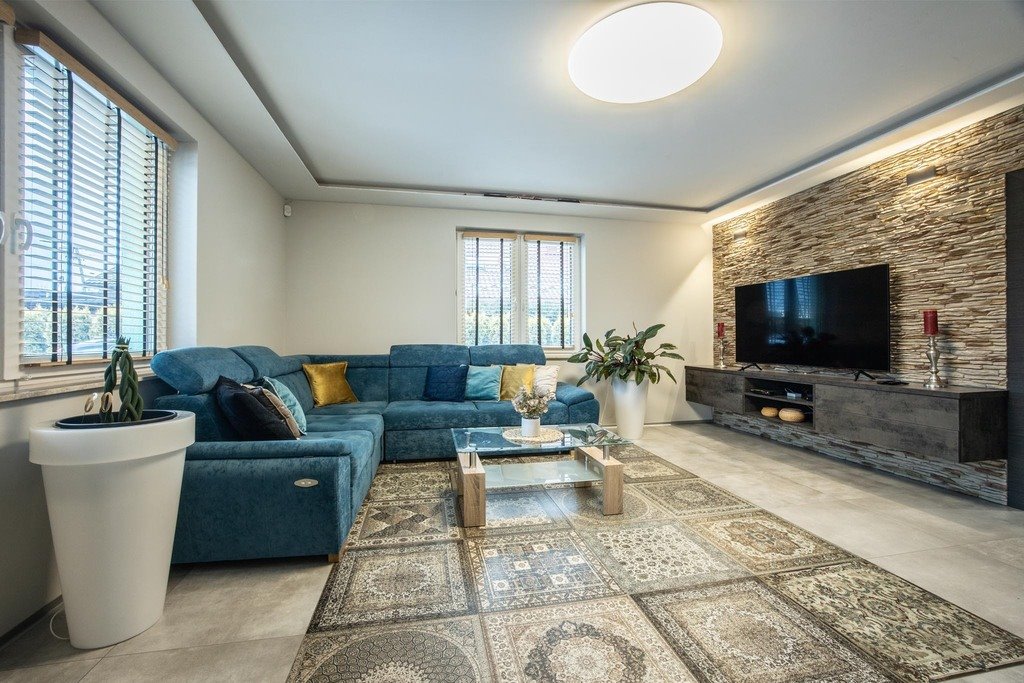 Dom 135 m² z garażem i ogrodem w spokojnej okolicy Wiewiórczyn, Józefa Hallera  140m2 Foto 1
