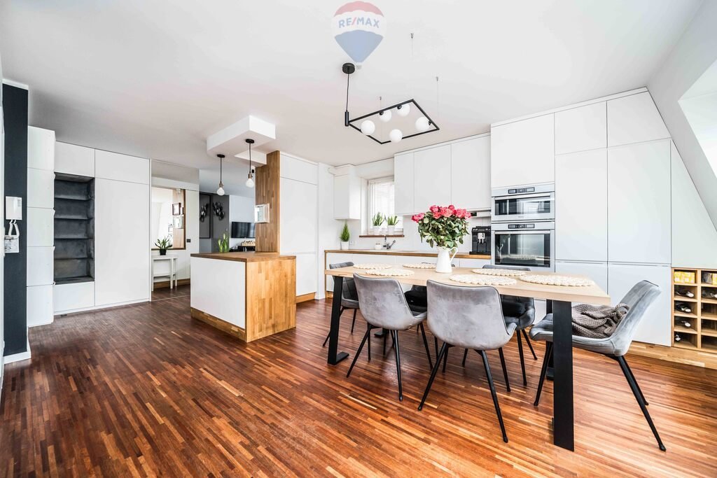 Mieszkanie na sprzedaż Poznań, Jeżyce, św. Wawrzyńca  110m2 Foto 1