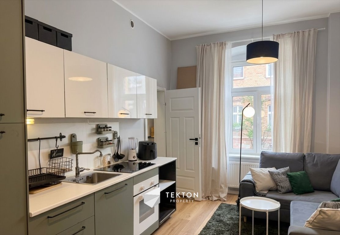Na sprzedaż funkcjonalna kawalerka 26 m² z pomieszczeniem gospodarczym Poznań, Dolna Wilda, Fabryczna  25m2 Foto 1