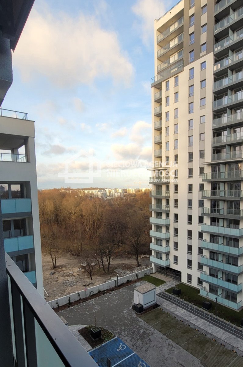 Mieszkanie dwupokojowe na sprzedaż Gdańsk, Letnica, Starowiejska  44m2 Foto 1