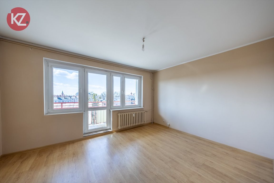 Piła - 3-pokojowe mieszkanie z potencjałem i dużą loggią Piła, Zamość, Bydgoska  53m2 Foto 1