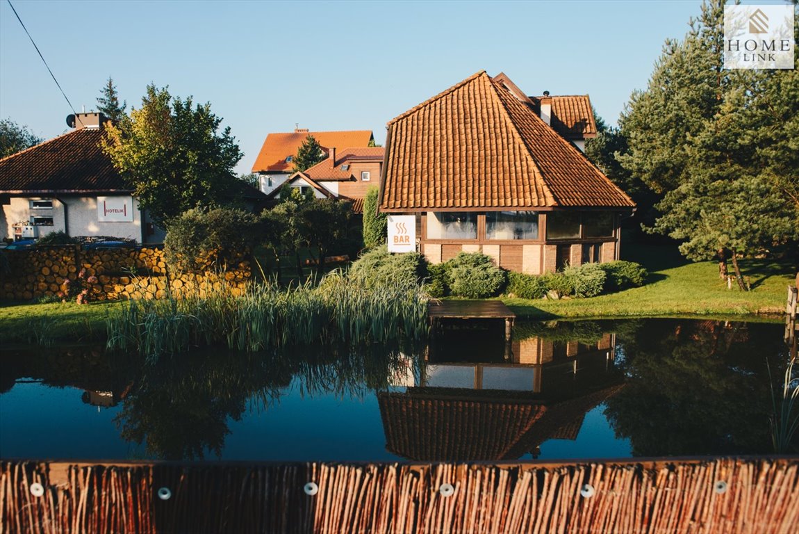 Pensjonat z tradycjami w Szczęsnem – 473 m2, 3 budynki! Szczęsne  474m2 Foto 1