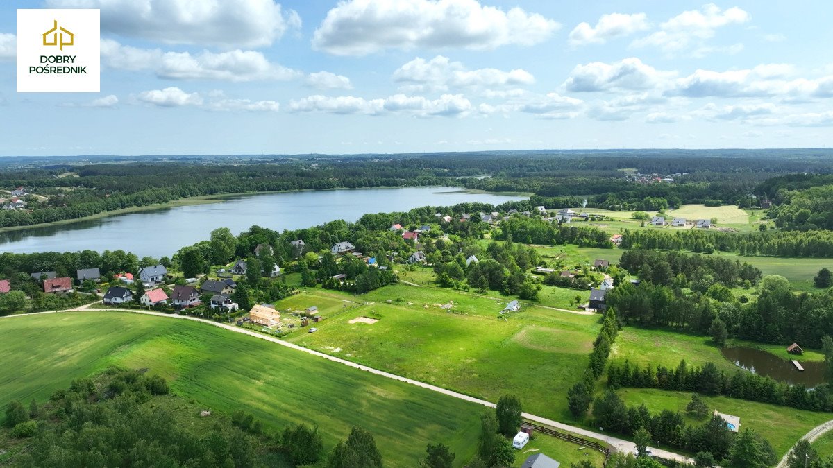 Działka budowlana 1220 m² z mediami, lasem i jeziorem Sitno  1 220m2 Foto 1
