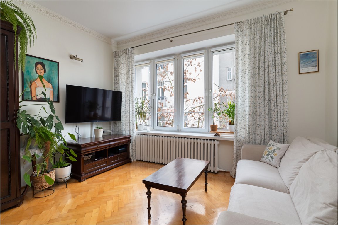 2-pokojowe mieszkanie w centrum Warszawy, ciche i jasne Warszawa, Śródmieście, Wspólna  48m2 Foto 1