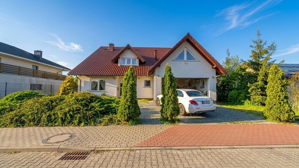 Dom 406 m² w Oławie, cicha okolica - polecam! Oława, Sokola  406m2 Foto 1