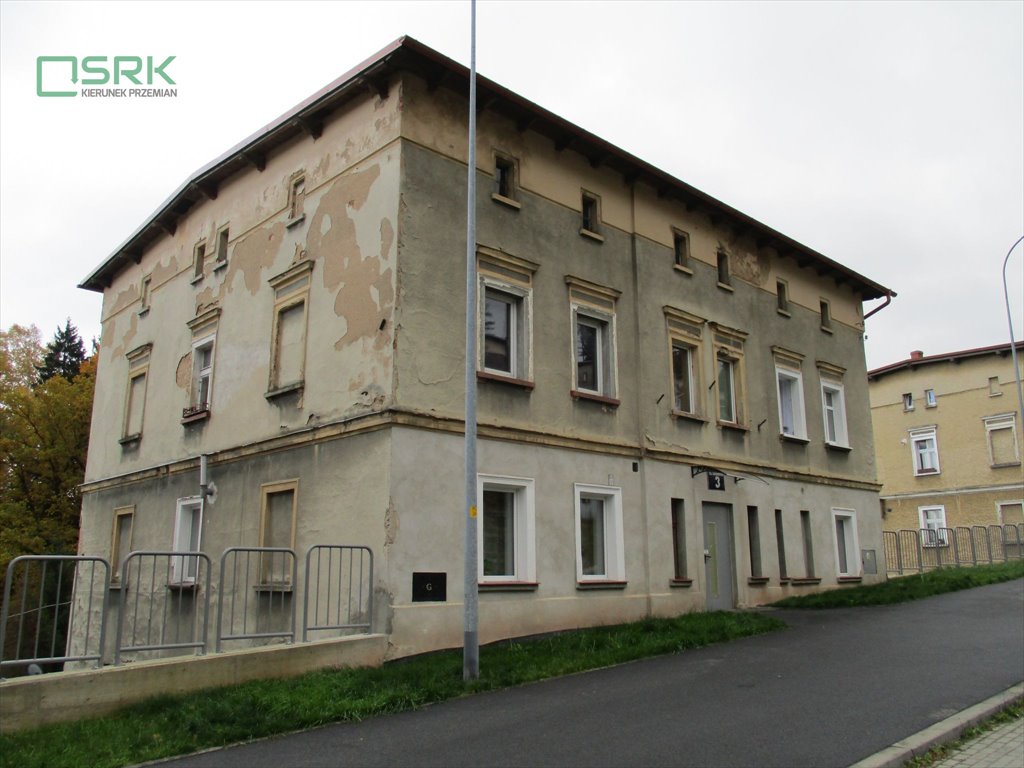 Urokliwe 36 m² z zabytkowym charakterem w Wałbrzychu polecam: Wałbrzych Sobięcin: Zachodnia