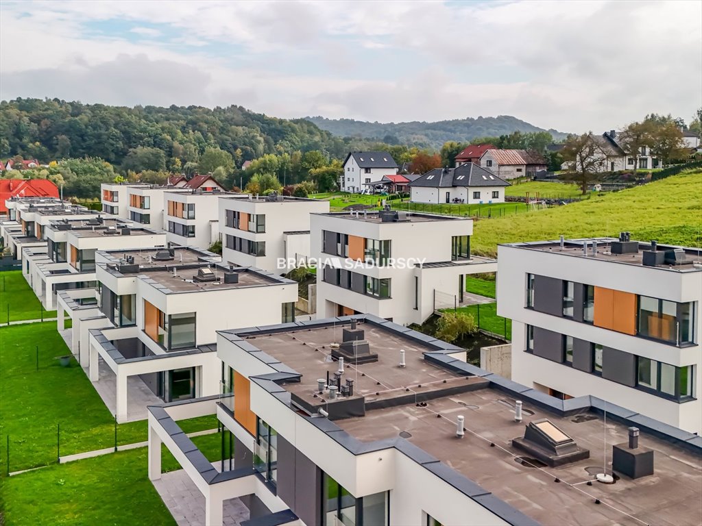 Dom na sprzedaż Wrząsowice, Wrzosowa  186m2 Foto 1